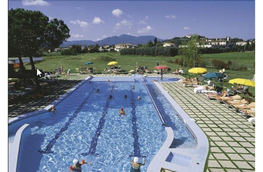 Hotel Smeraldo Abano Terme Esterno foto