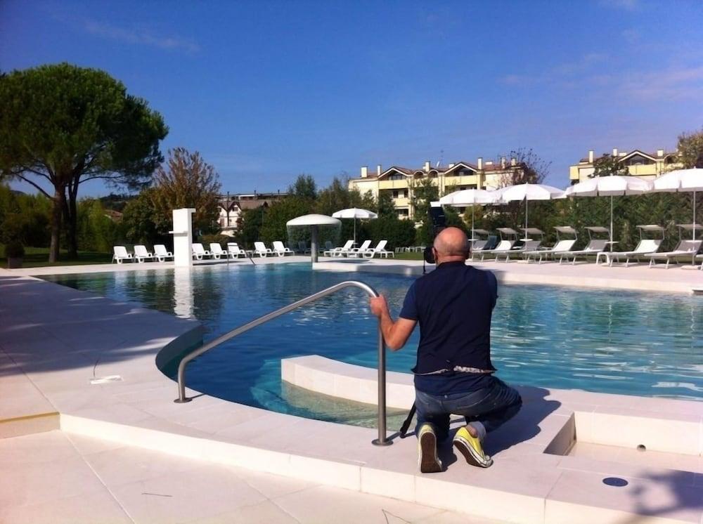 Hotel Smeraldo Abano Terme Esterno foto