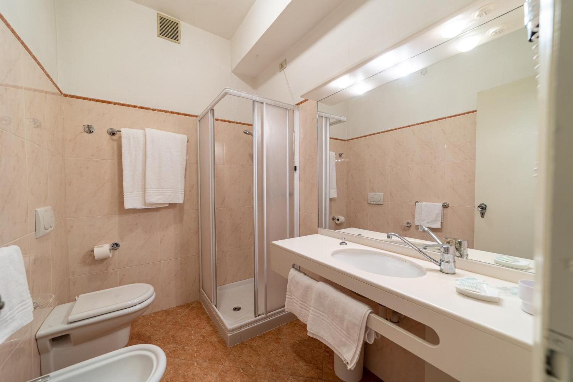 Hotel Smeraldo Abano Terme Esterno foto