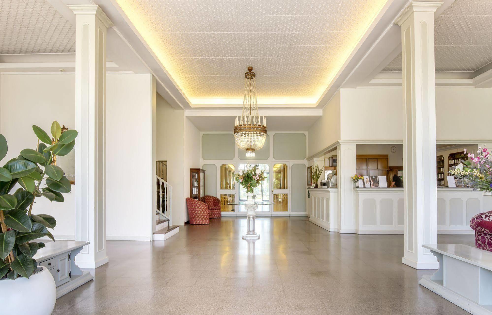 Hotel Smeraldo Abano Terme Esterno foto