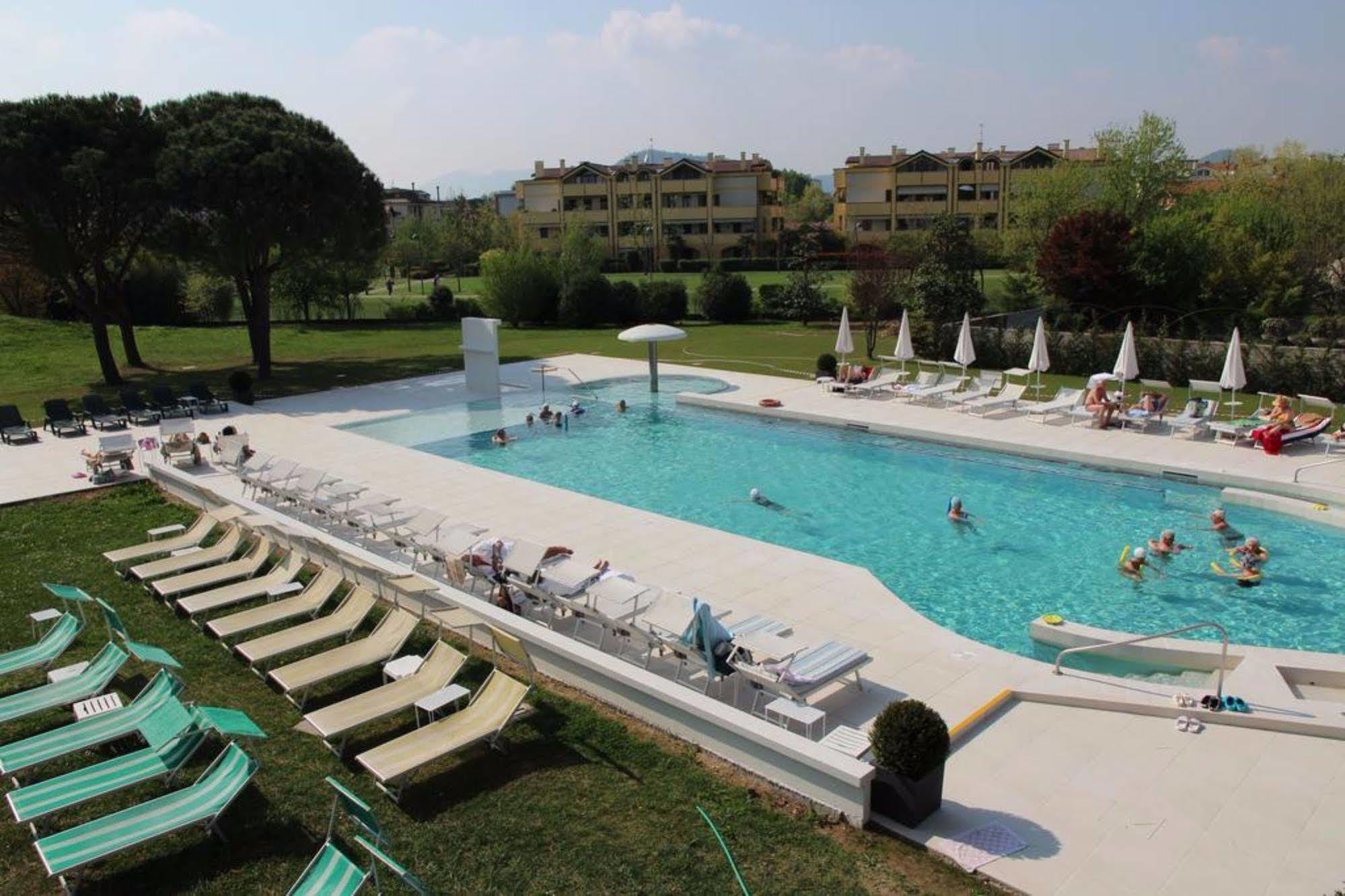 Hotel Smeraldo Abano Terme Esterno foto